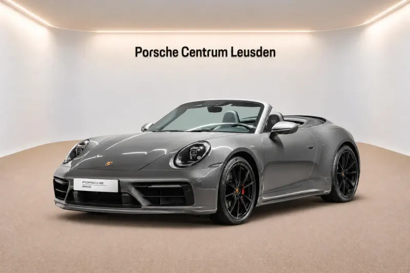 Porsche 911 (2024)