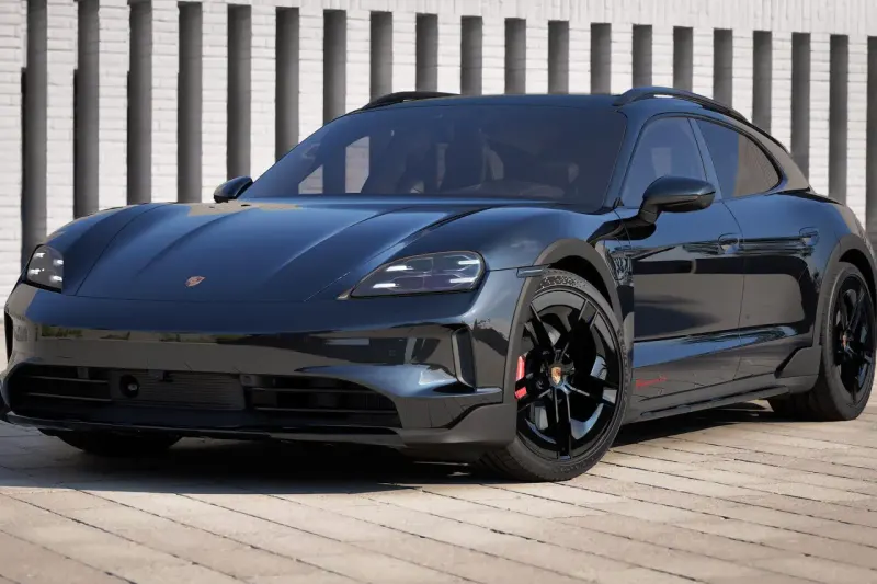 Porsche Taycan Cross Turismo (2025)