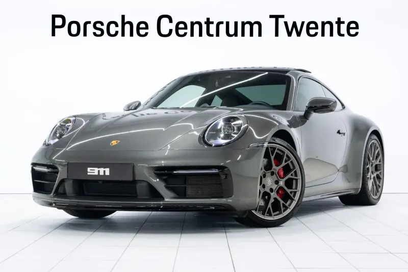 Porsche 911 (2023)