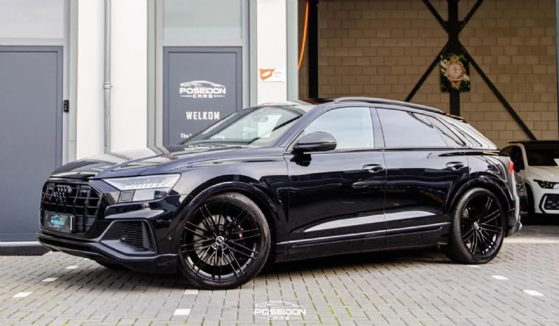 Audi SQ8 (2019) — foto 1