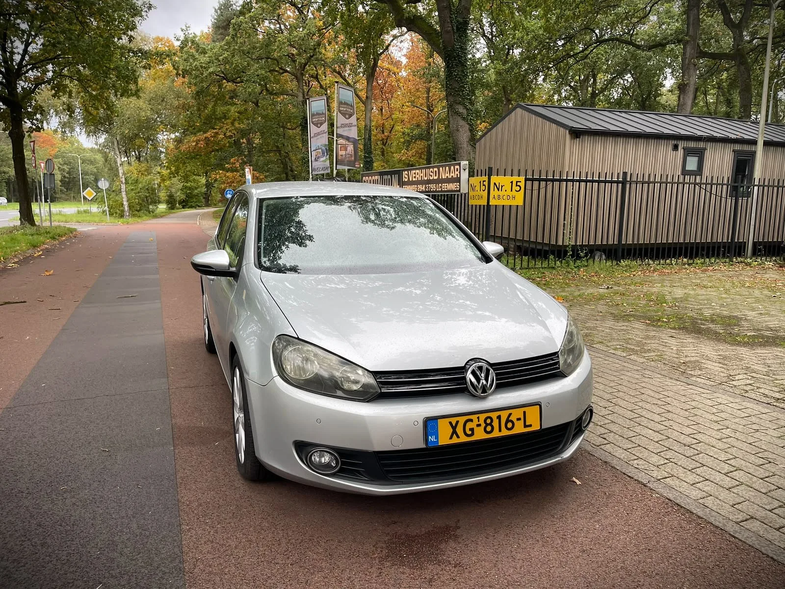 Volkswagen Golf (2010) — foto 1