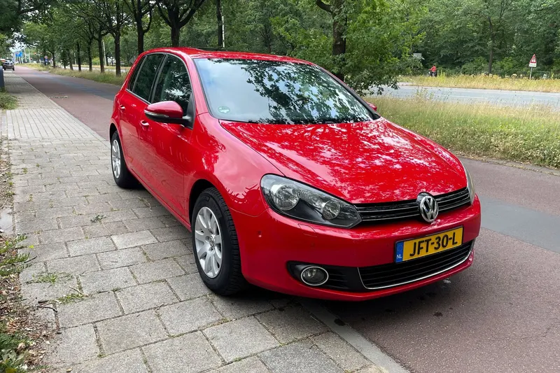 Volkswagen Golf (2010)