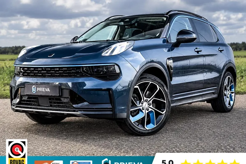 Lynk & Co 01 (2023)