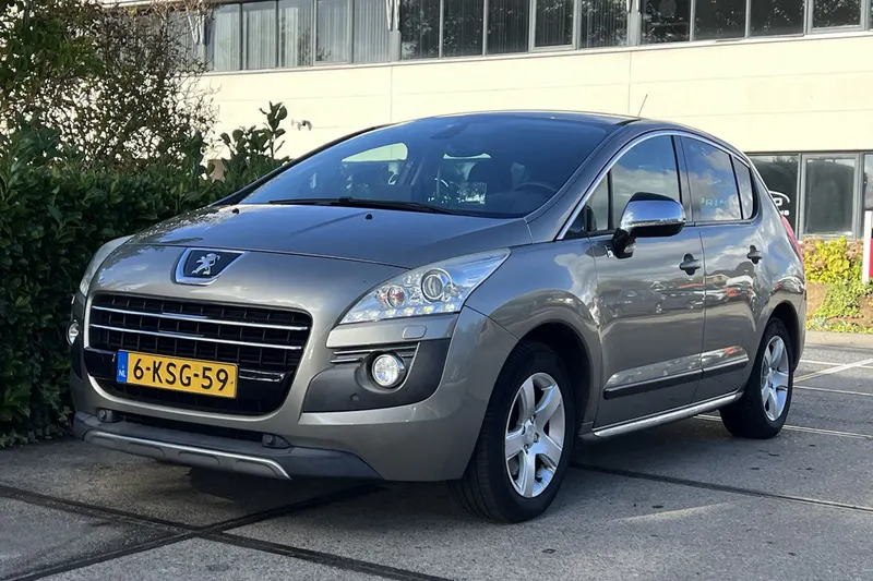 Peugeot 3008 (2013)