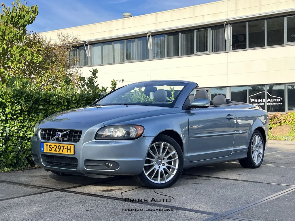 Volvo C70 (2006) — foto 1