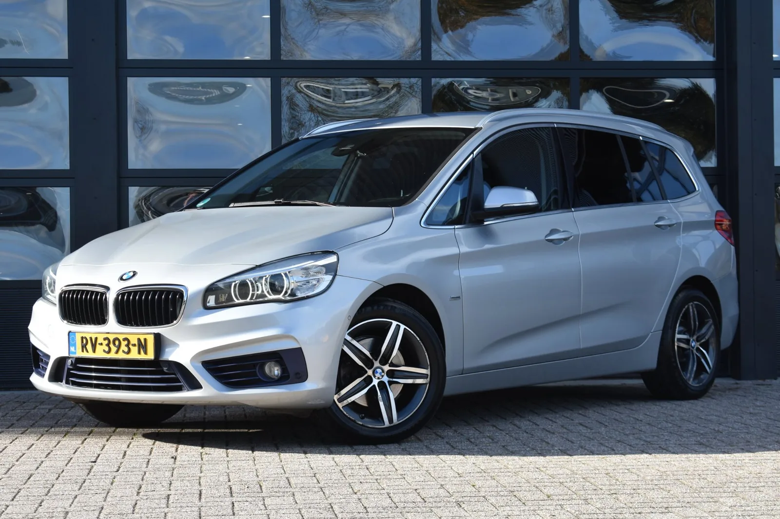 BMW 2-Serie Gran Tourer (2016) — foto 1