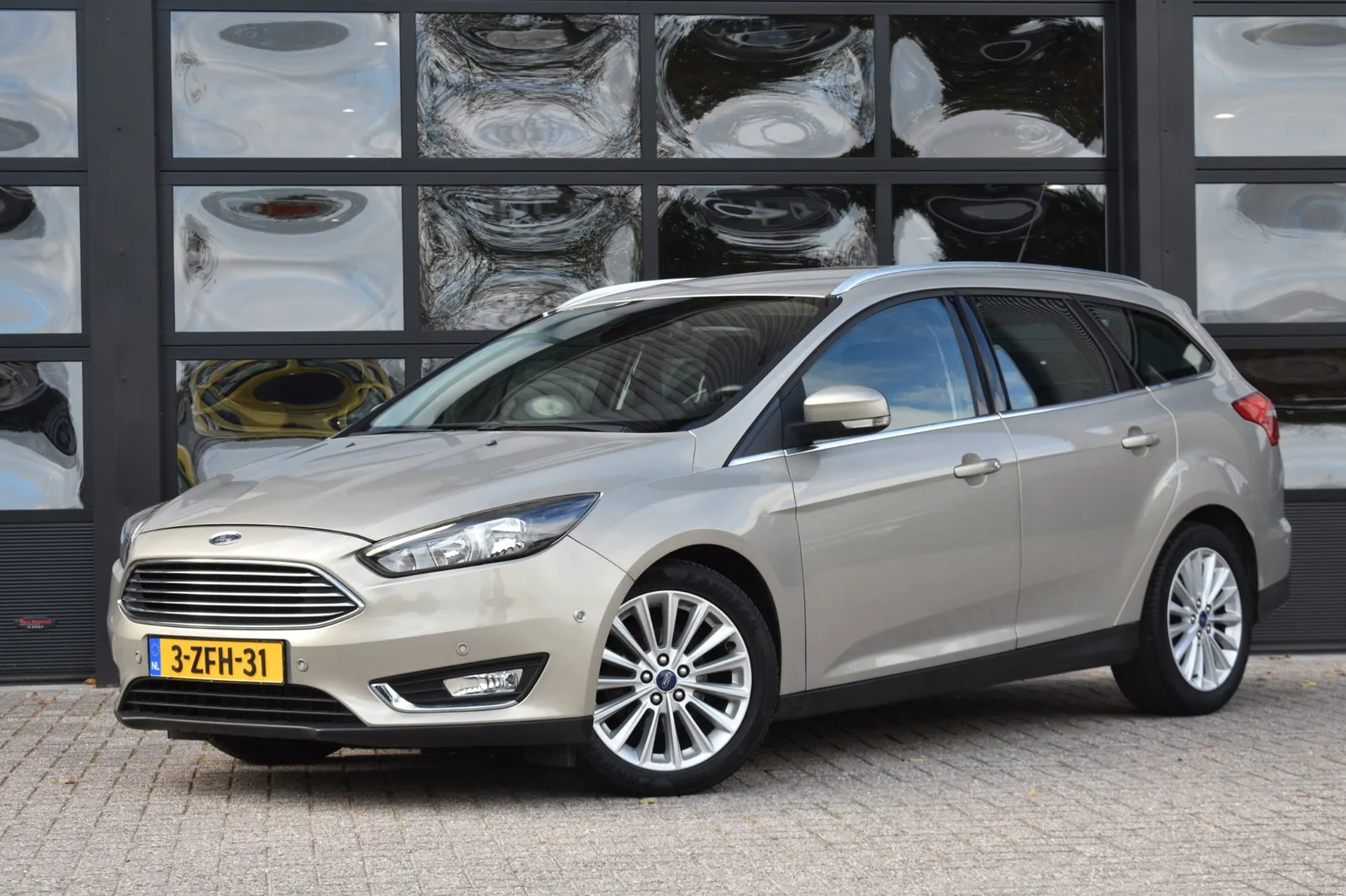 Ford Focus (2015) — foto 1