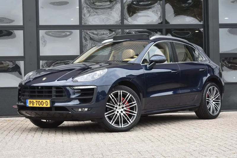 Porsche Macan (2017)