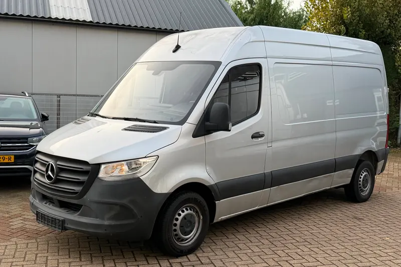 Mercedes-Benz Sprinter (2022)