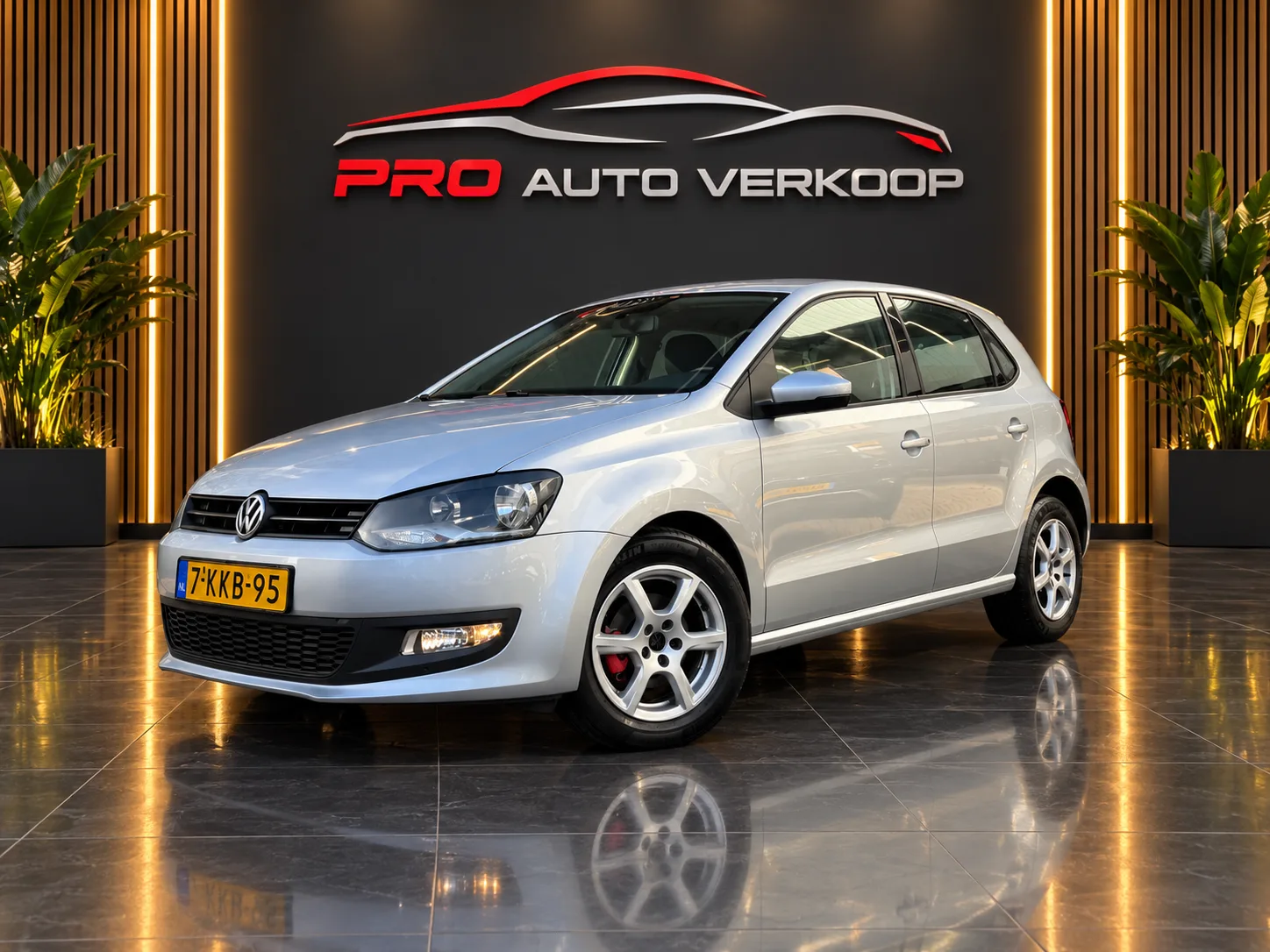 Volkswagen Polo (2012) — foto 1