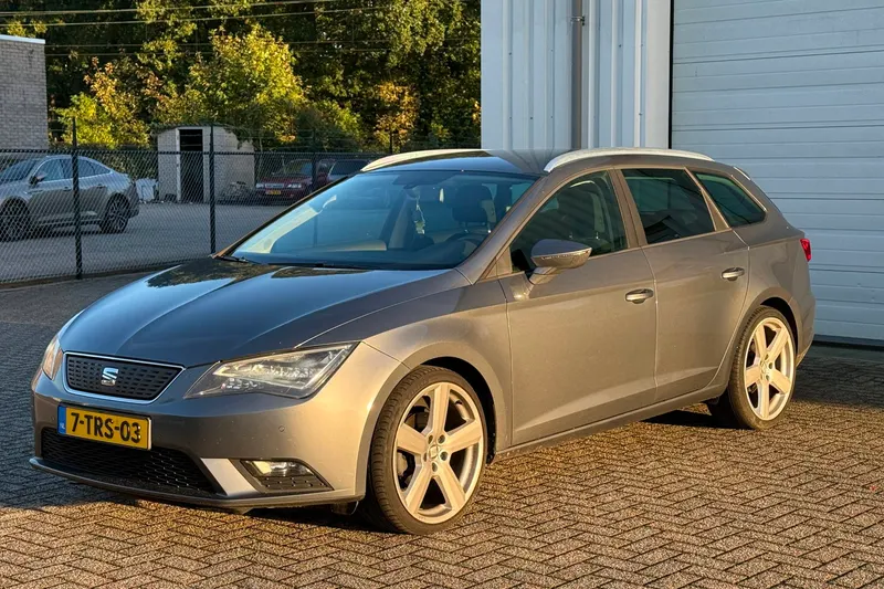 SEAT Leon (2014)