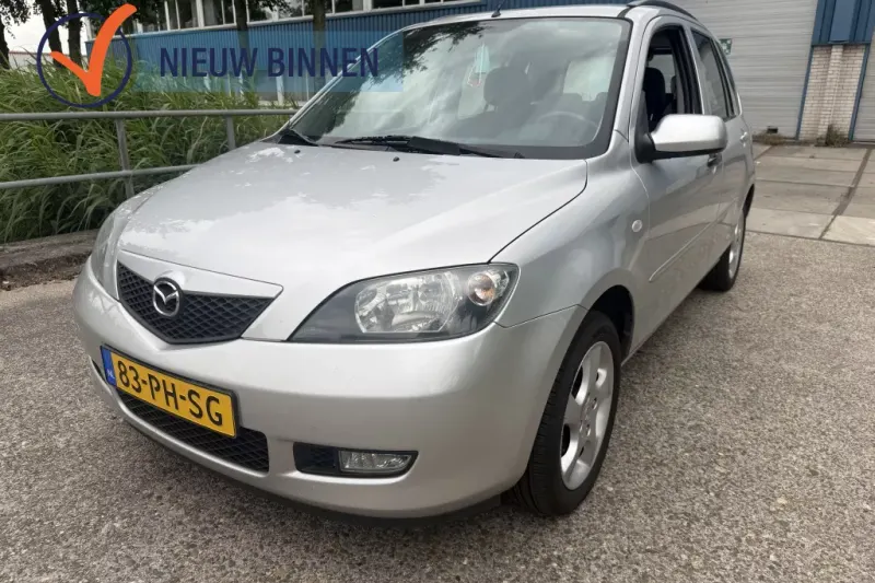 Mazda 2 (2004)