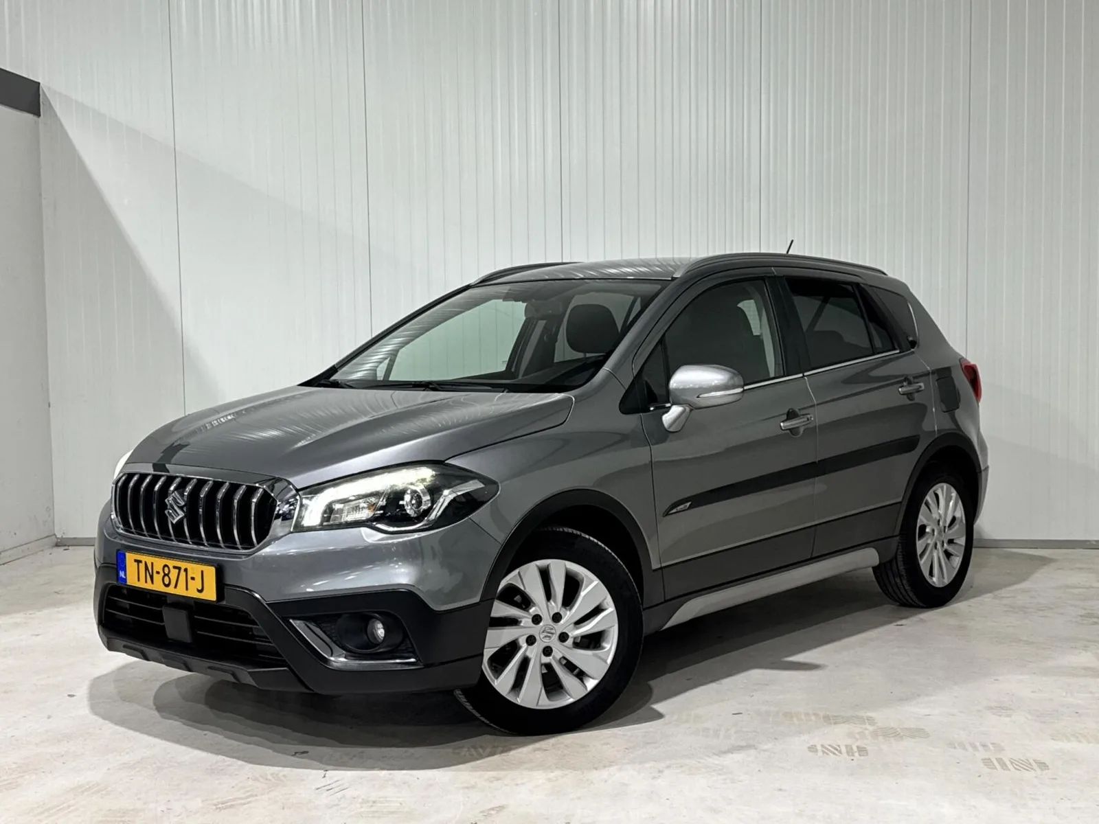 Suzuki S-Cross (2018) — foto 1