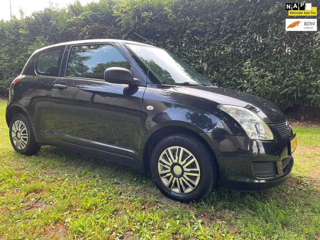 Suzuki Swift (2009) — foto 1