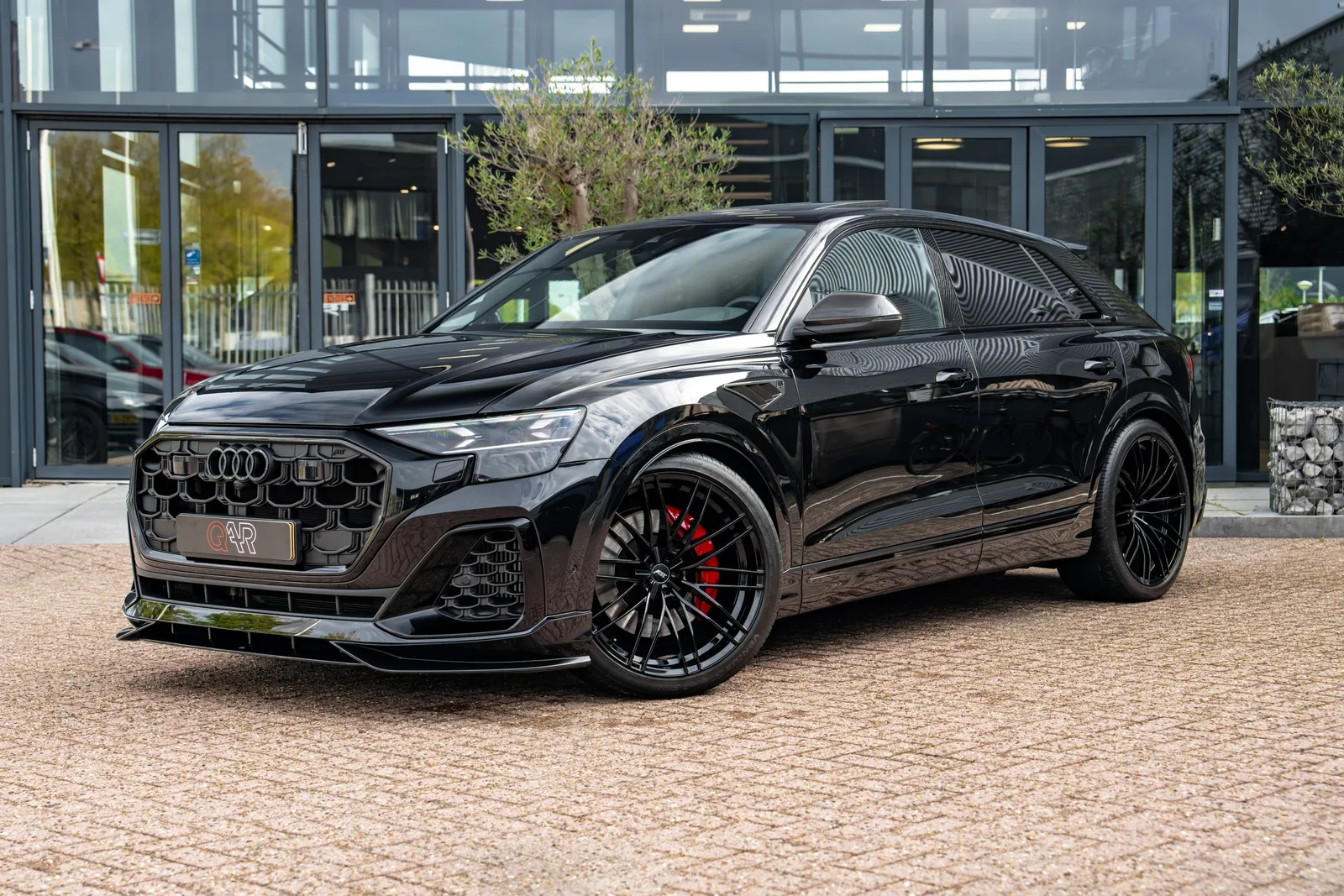 Audi Q8 (2025) — foto 1