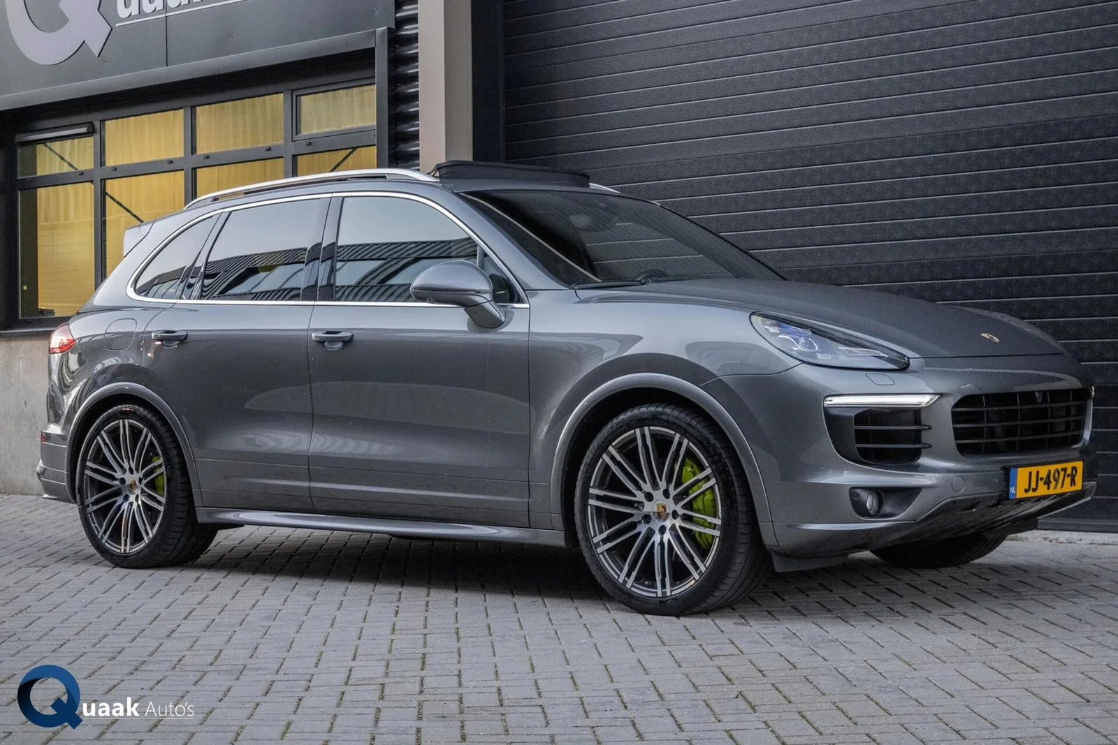 Porsche Cayenne (2016) — foto 1