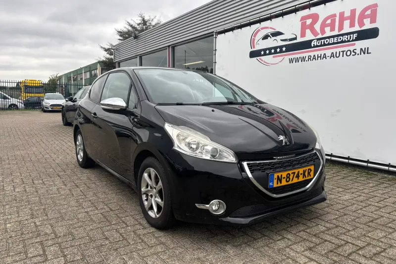 Peugeot 208 (2014)