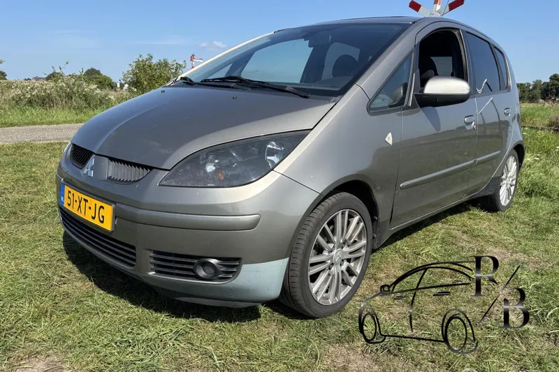 Mitsubishi Colt (2007)