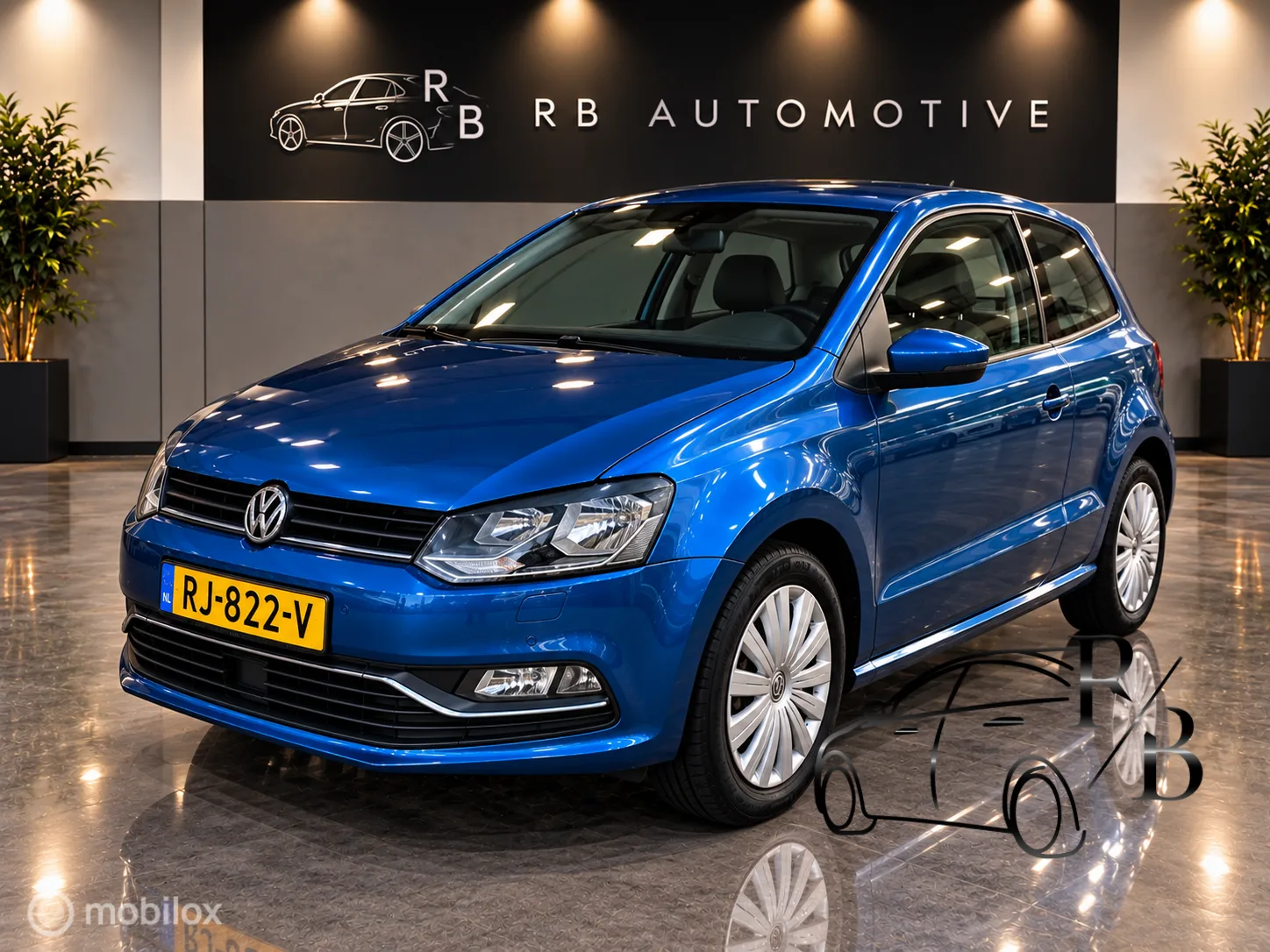 Volkswagen Polo (2015) — foto 1