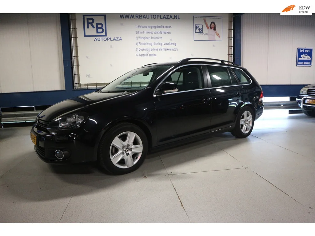 Volkswagen Golf (2009) — foto 1