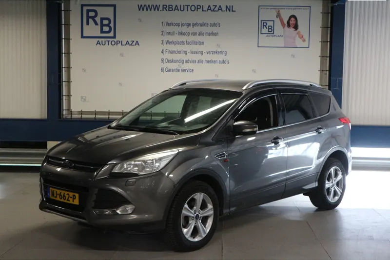 Ford Kuga (2013)