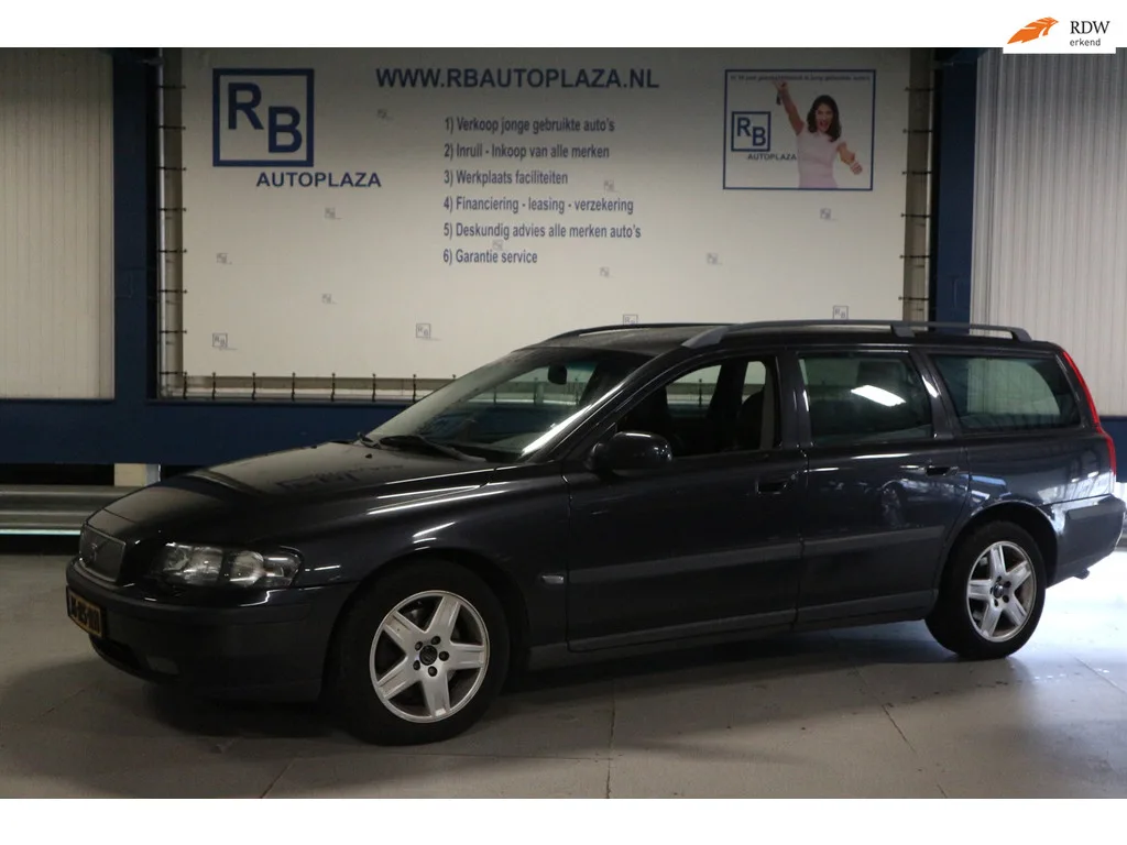 Volvo V70 (2001) — foto 1
