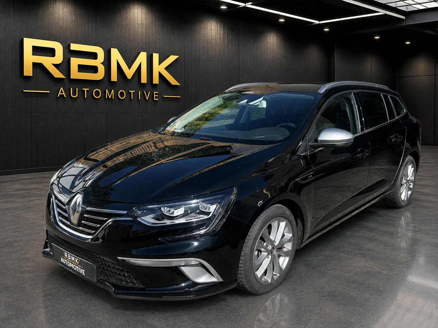 Renault Mégane (2019) — foto 1