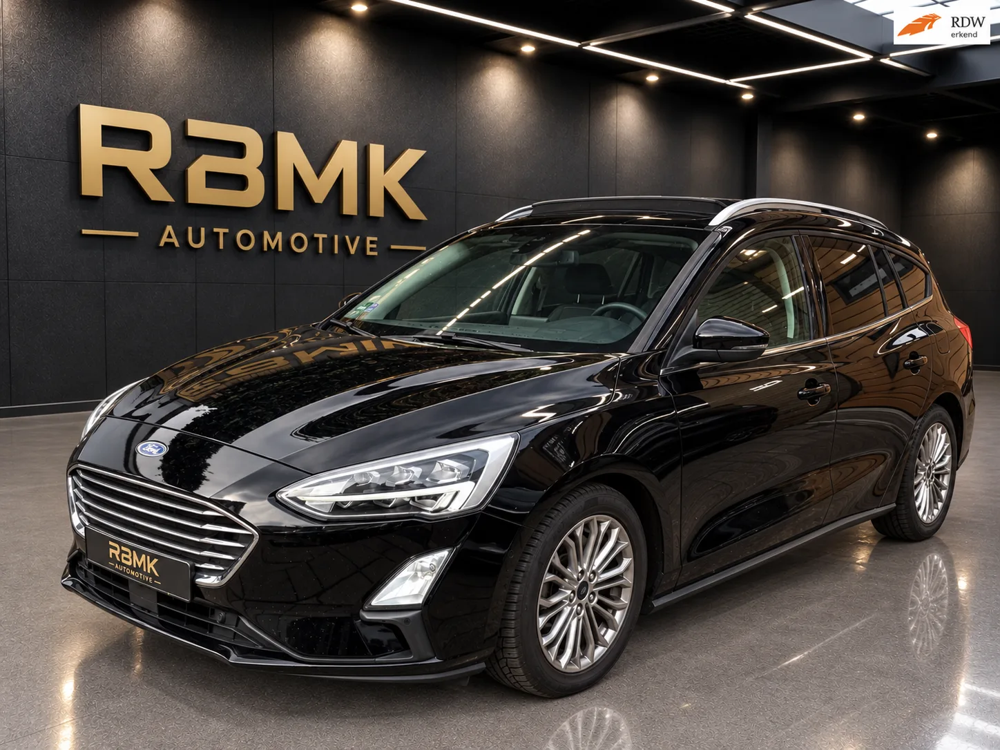Ford Focus (2019) — foto 1
