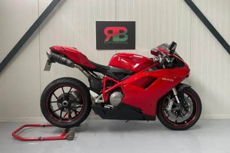 Ducati 848 (2009)