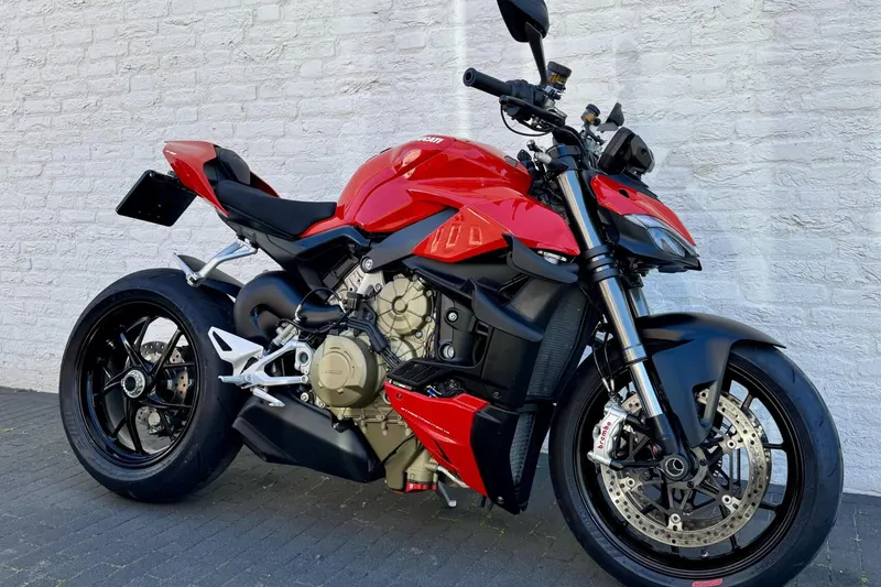 Ducati Streetfighter V4 (2020)