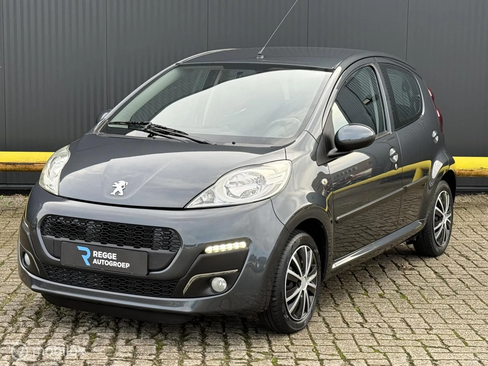 Peugeot 107 (2012) — foto 1
