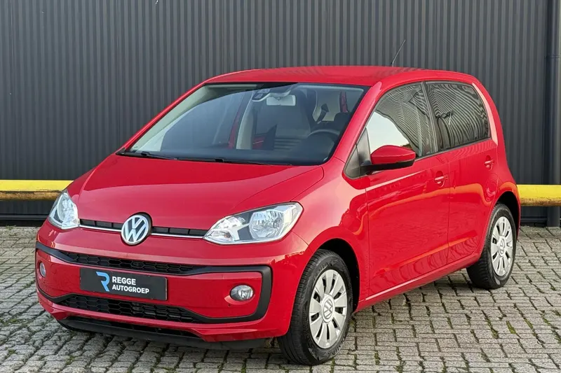 Volkswagen Up! (2017)
