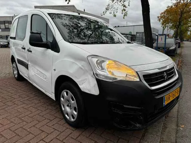Peugeot Partner (2015) — foto 1