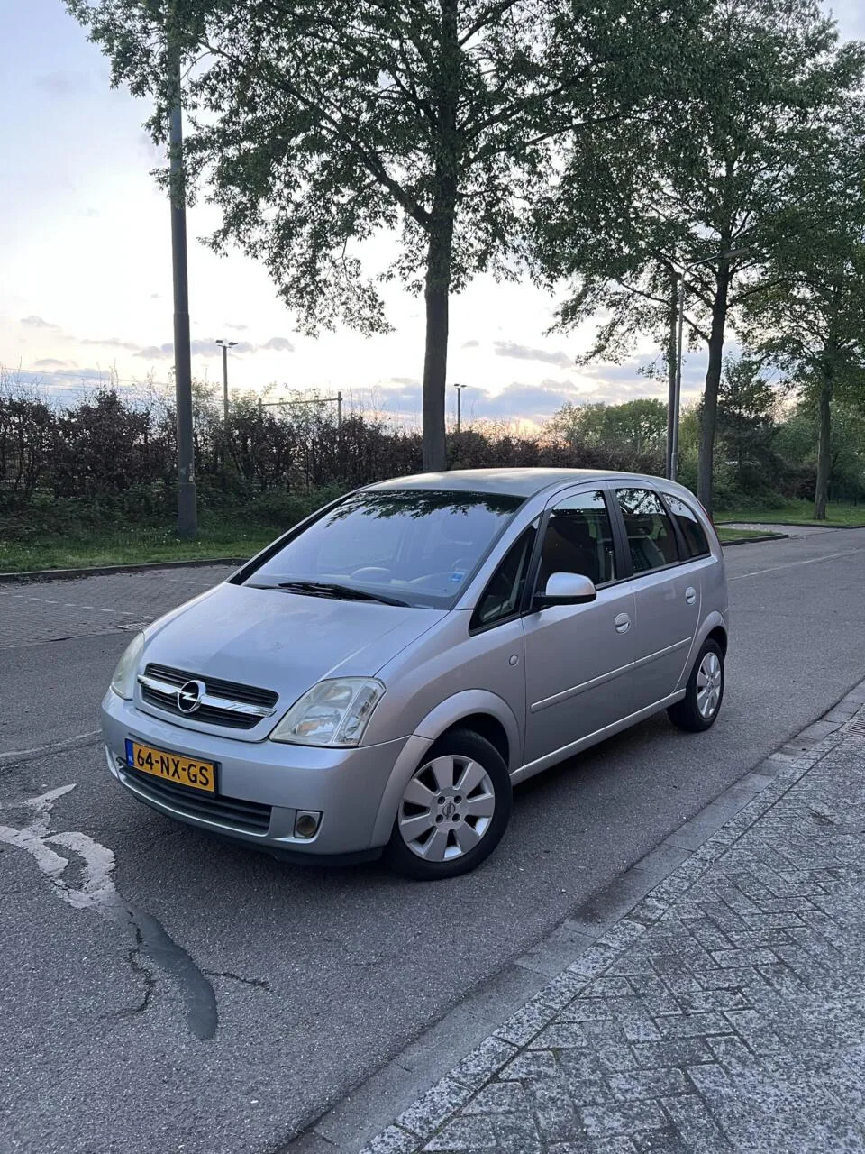 Opel Meriva (2004) — foto 1