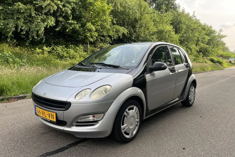 Smart ForFour (2005)