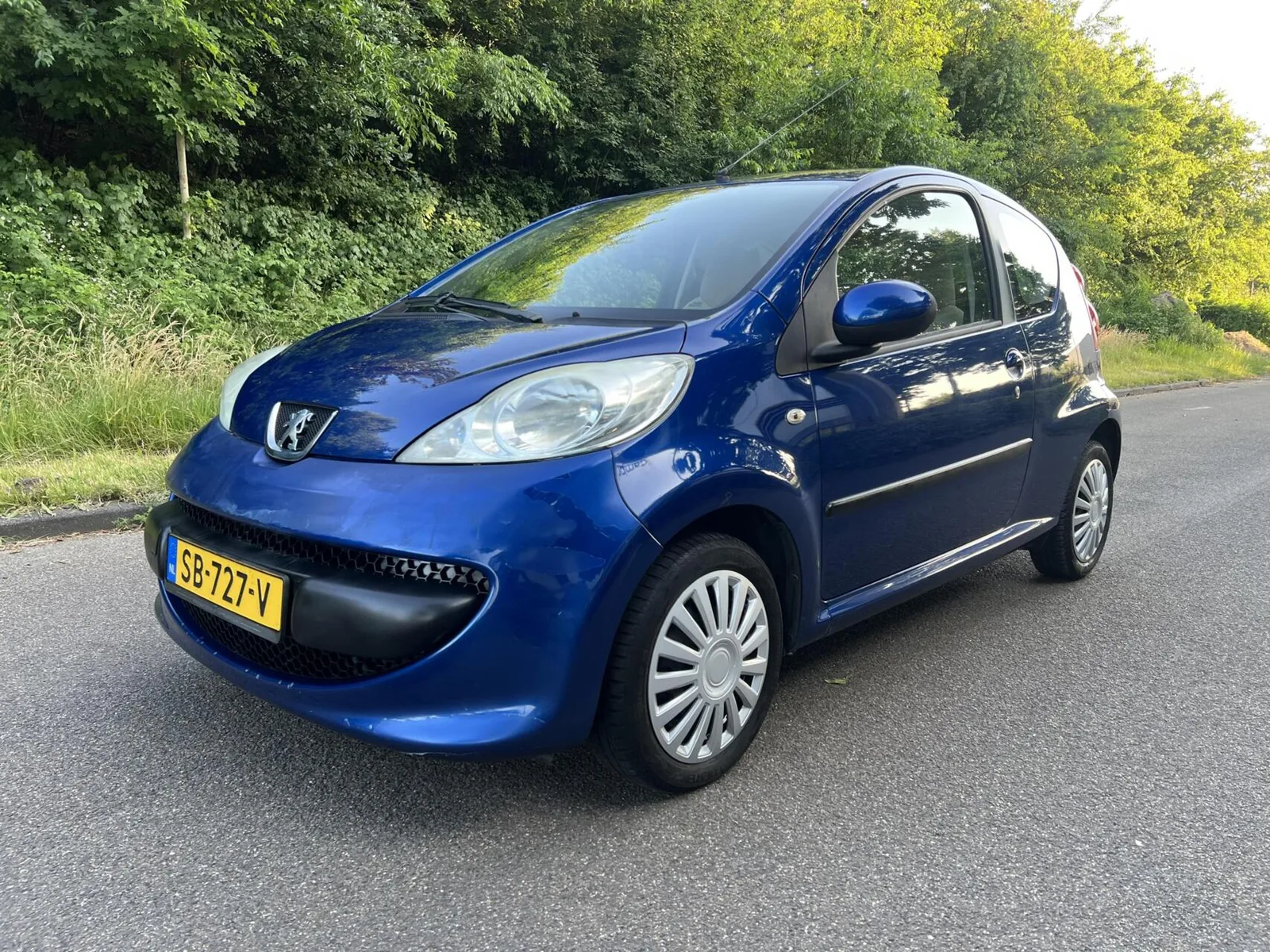 Peugeot 107 (2005) — foto 1