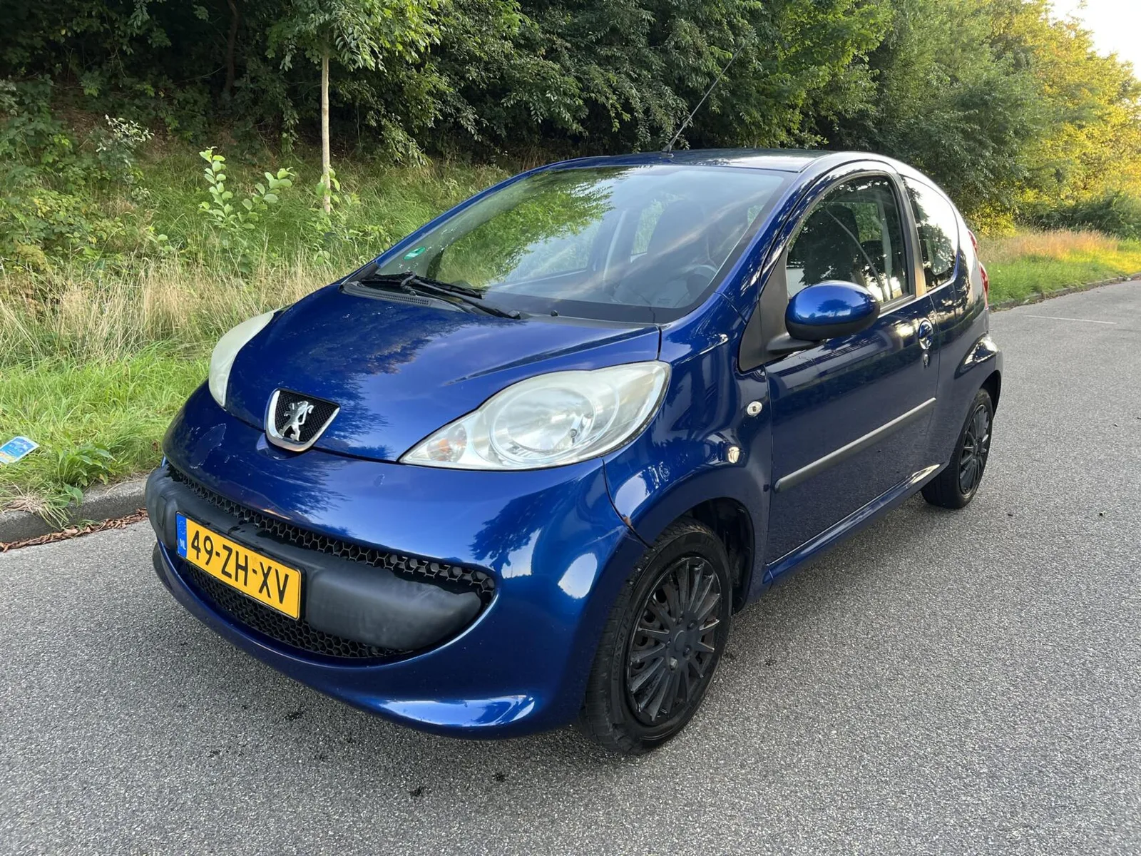Peugeot 107 (2008) — foto 1