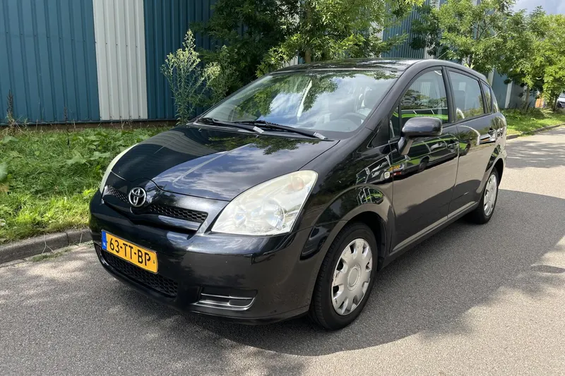 Toyota Verso (2007)