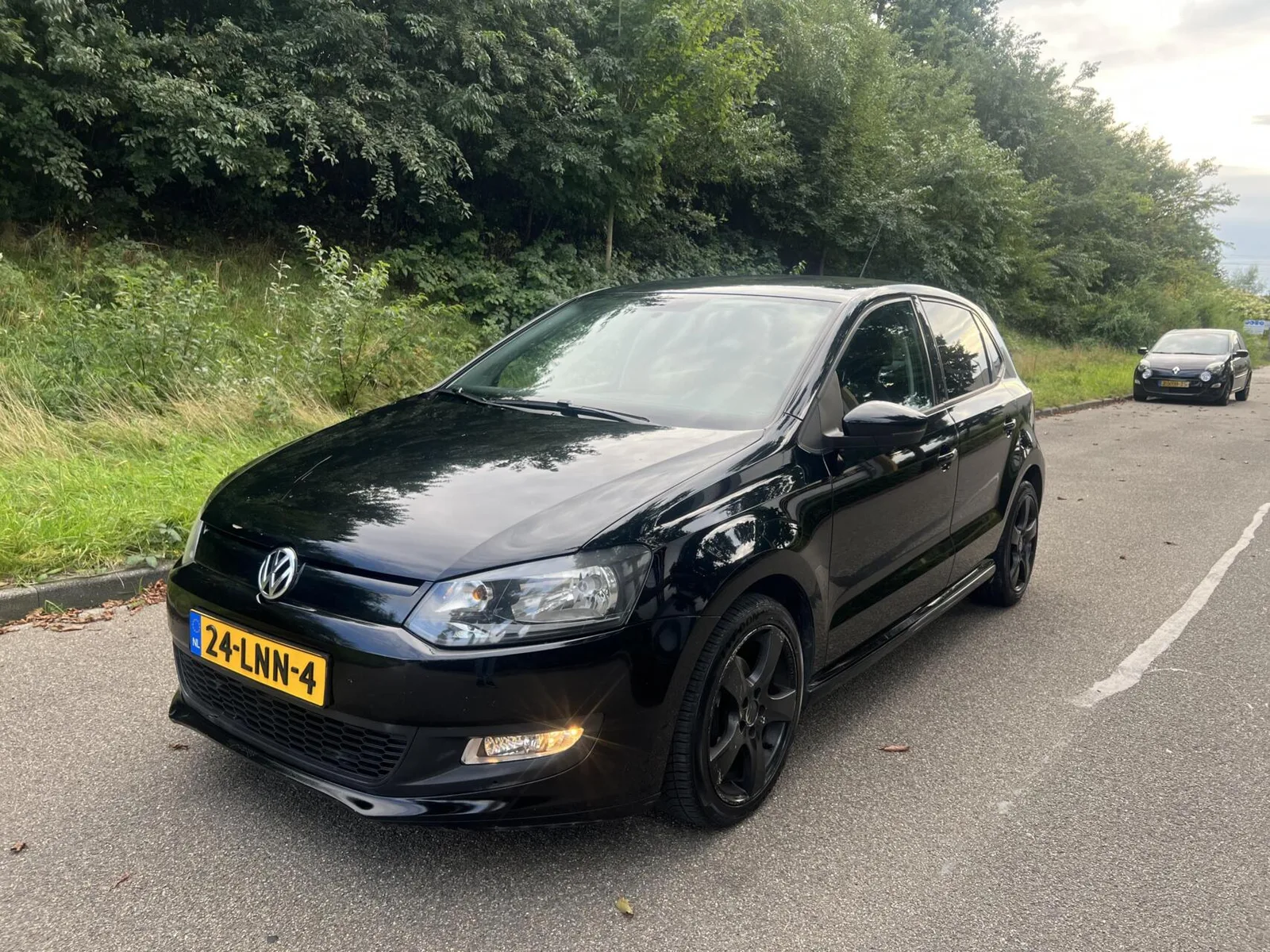 Volkswagen Polo (2010) — foto 1