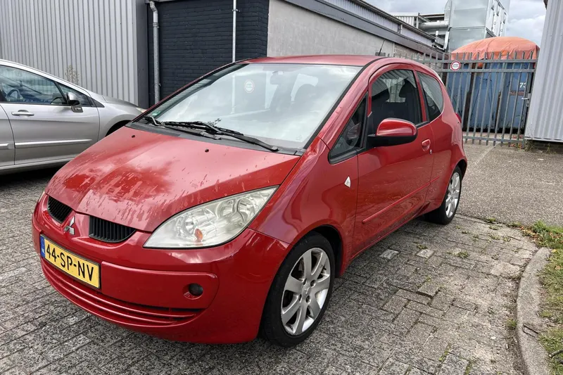 Mitsubishi Colt (2006)
