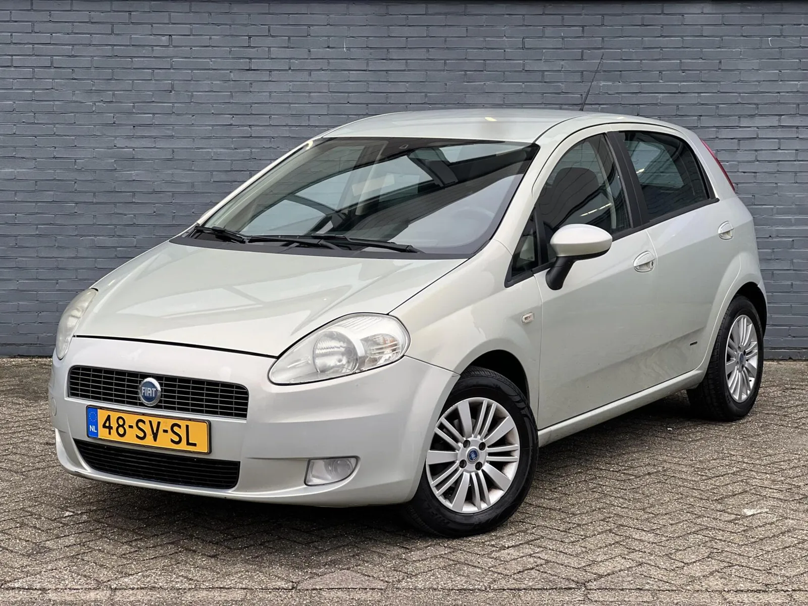 Fiat Grande Punto (2006) — foto 1