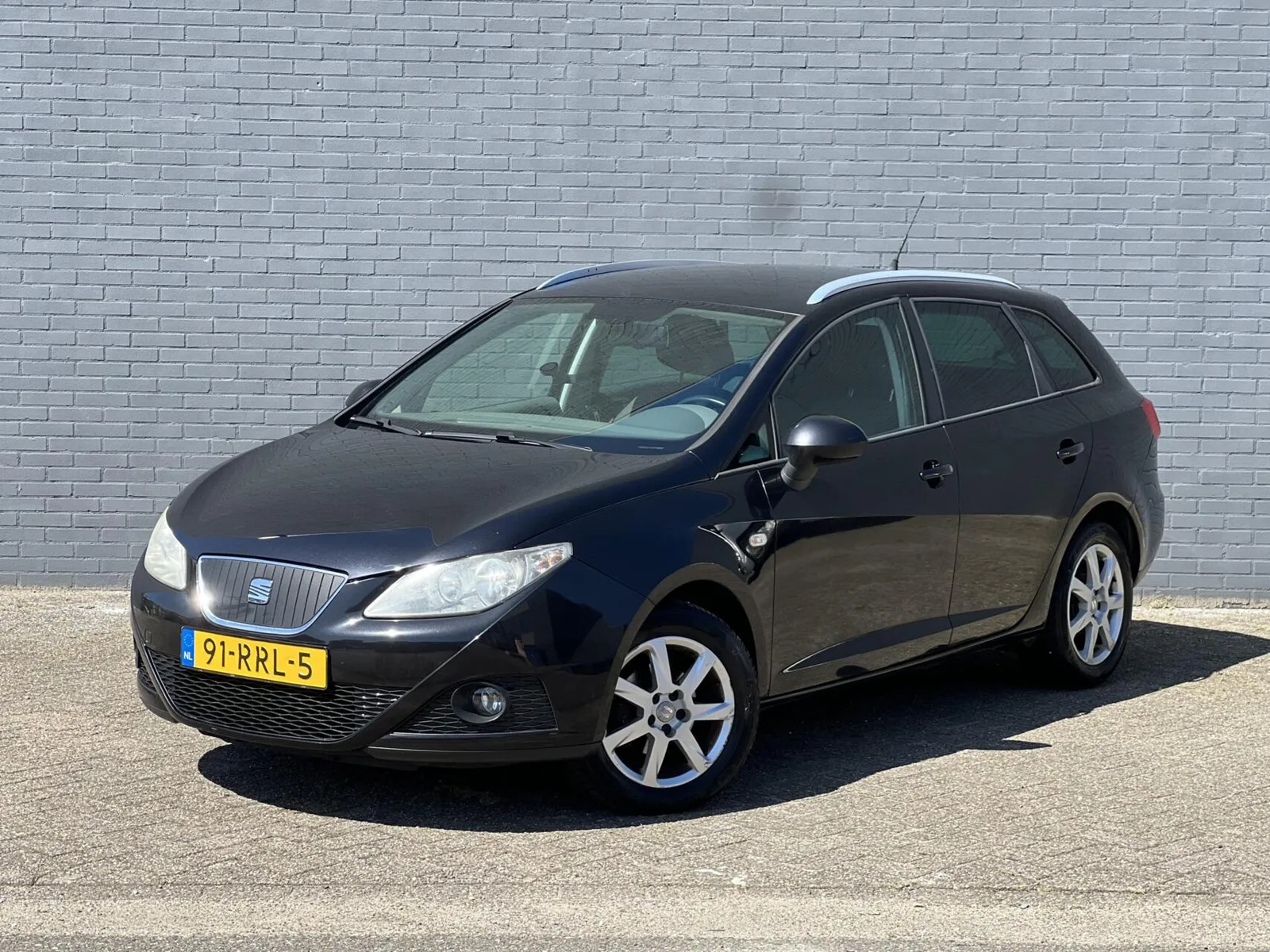 SEAT Ibiza (2011) — foto 1