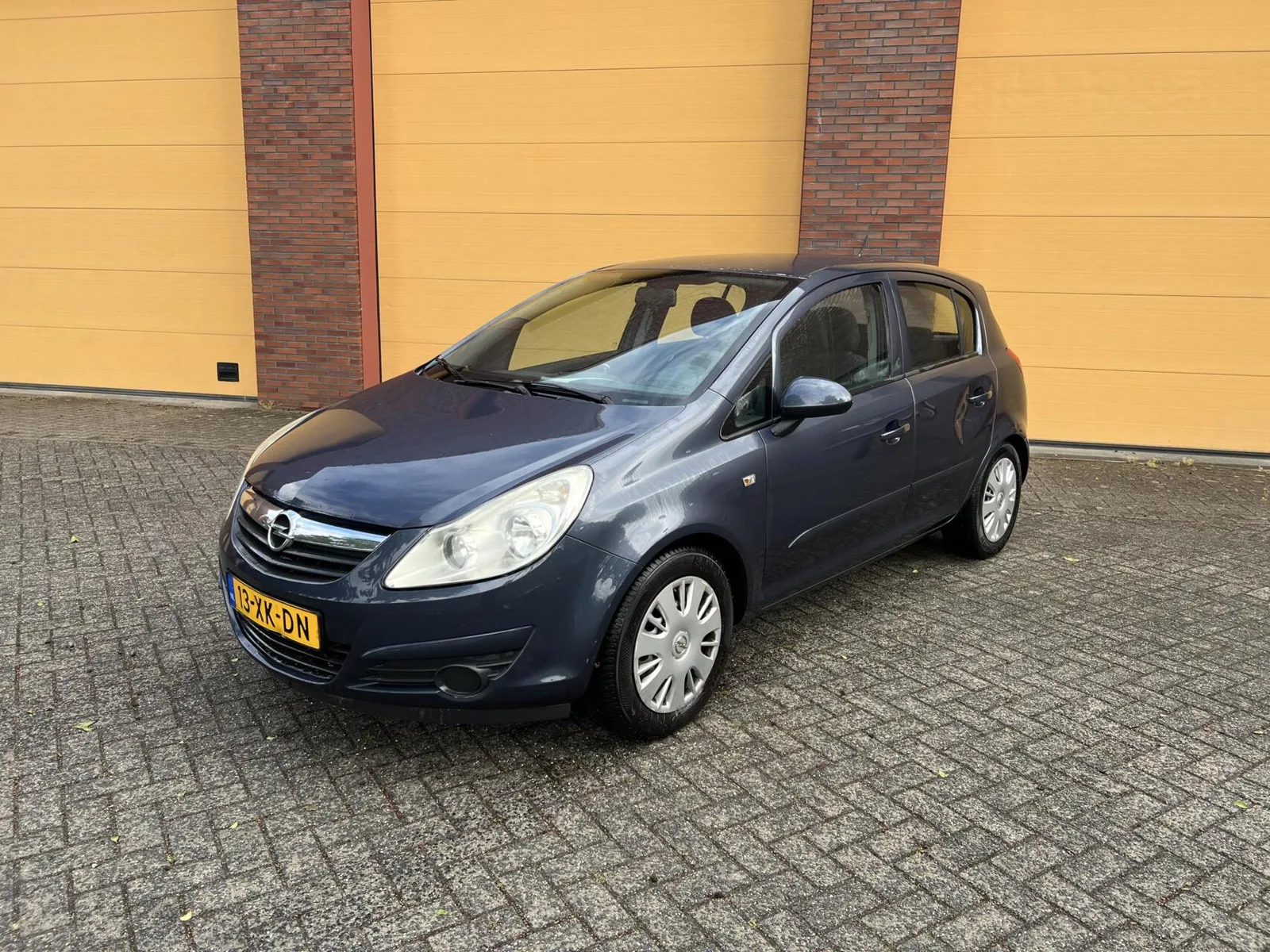 Opel Corsa (2007) — foto 1