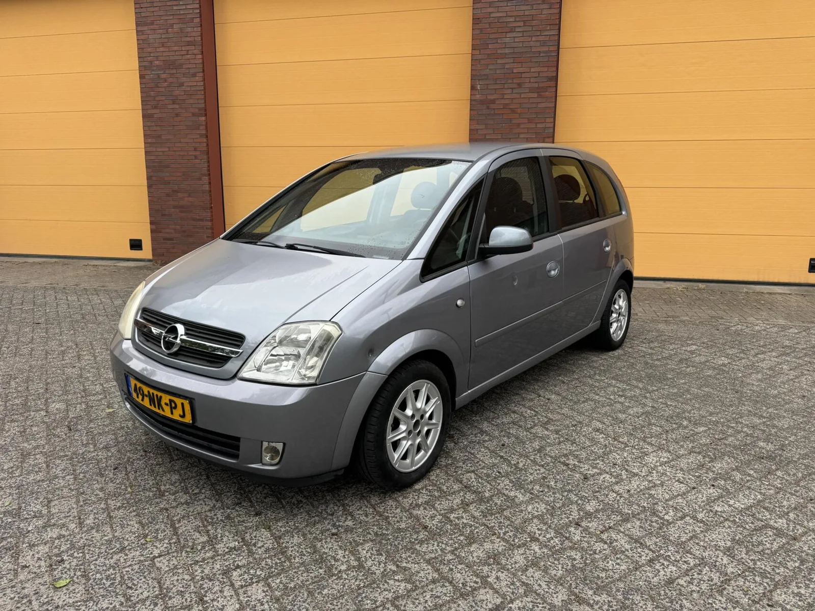 Opel Meriva (2003) — foto 1