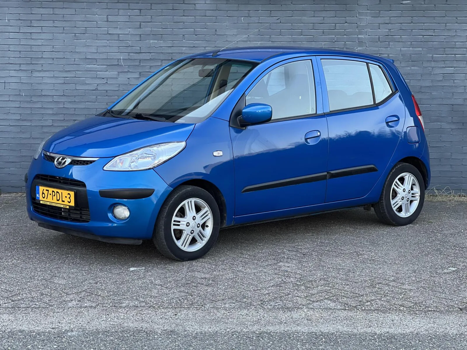 Hyundai i10 (2011) — foto 1