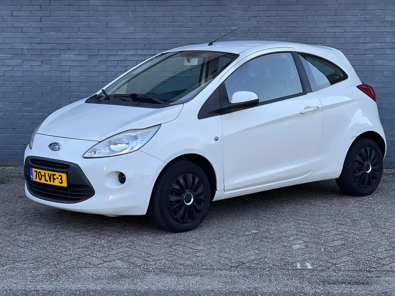 Ford Ka (2010) — foto 1