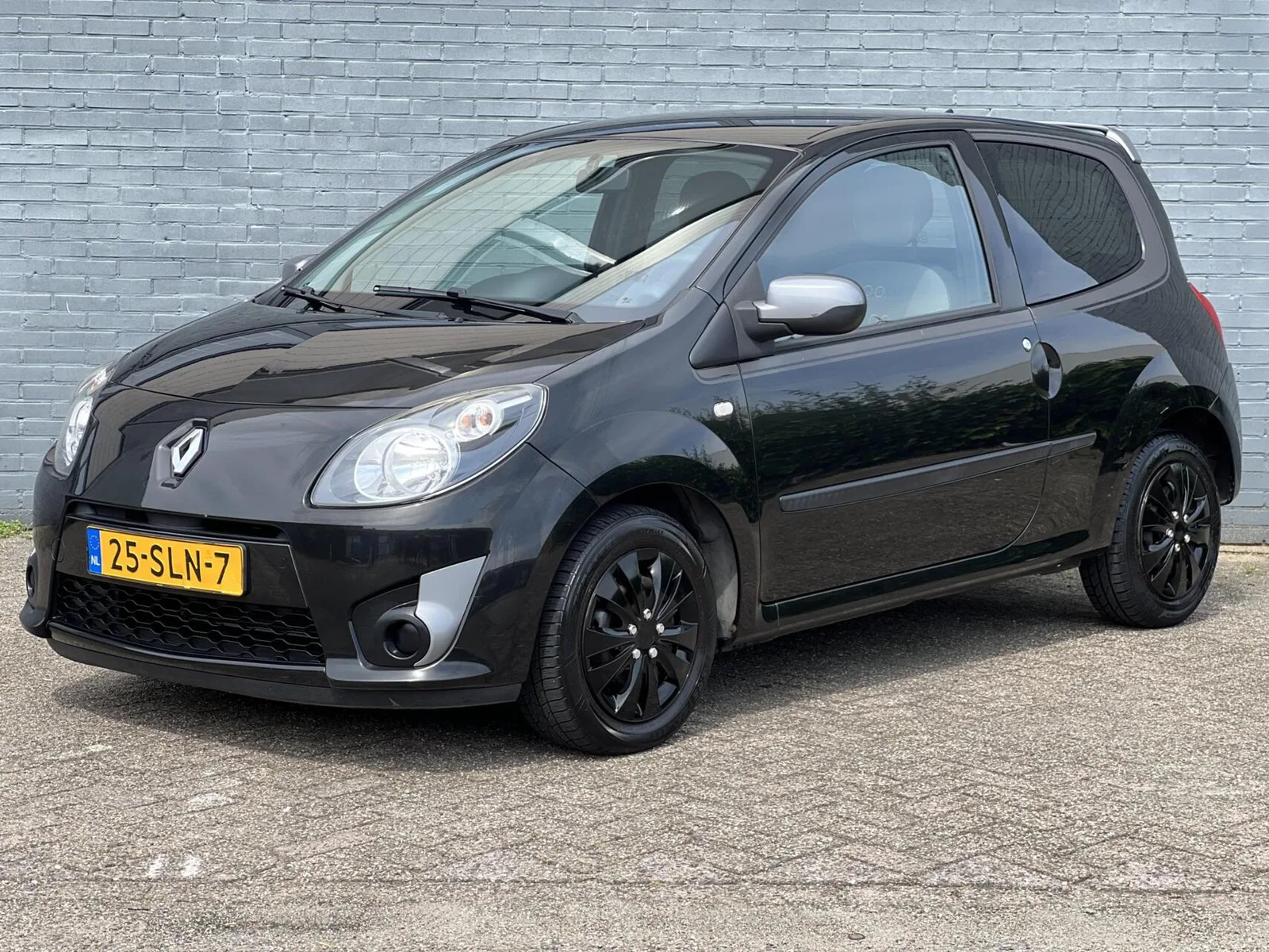 Renault Twingo (2011) — foto 1