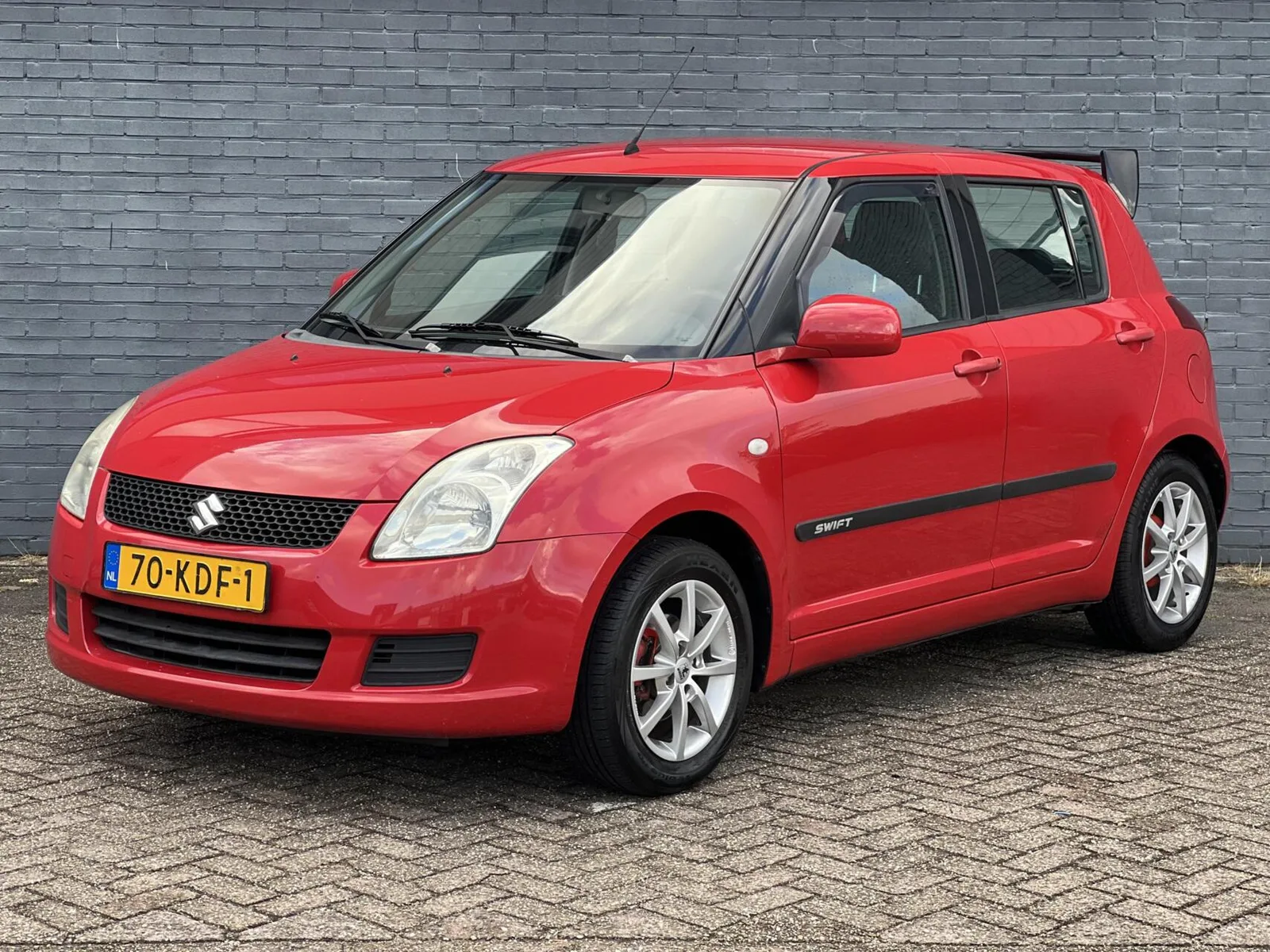 Suzuki Swift (2009) — foto 1