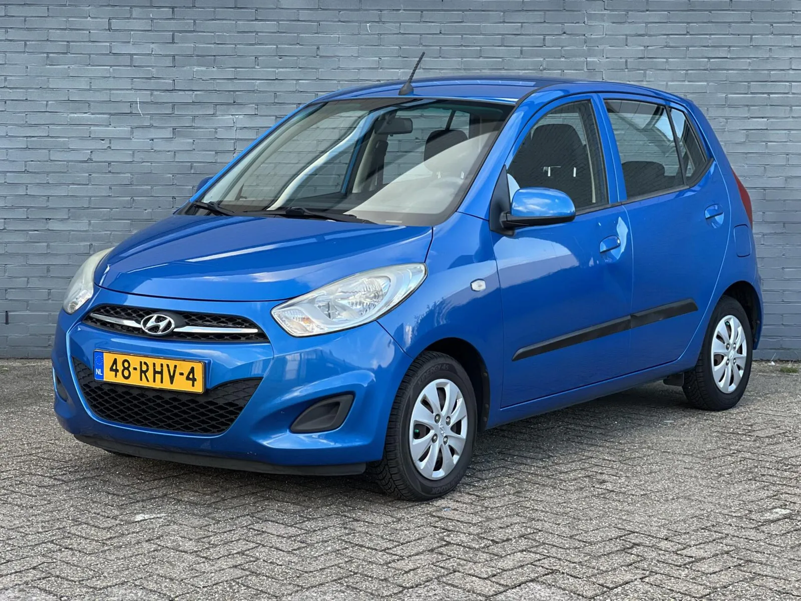 Hyundai i10 (2011) — foto 1