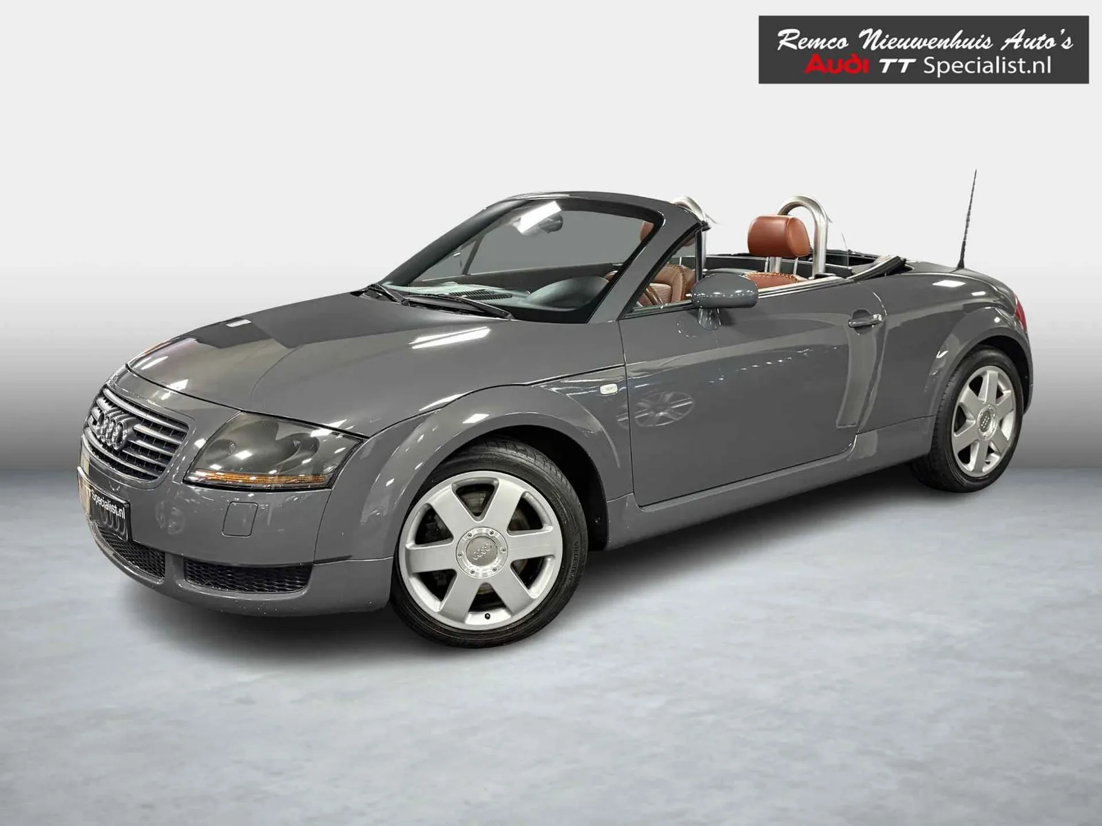 Audi TT (2001) — foto 1